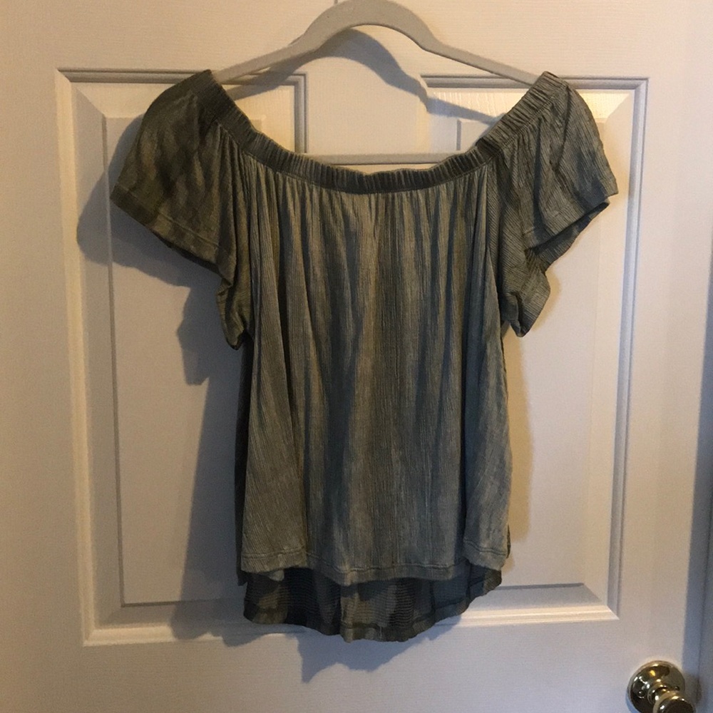 Green blouse